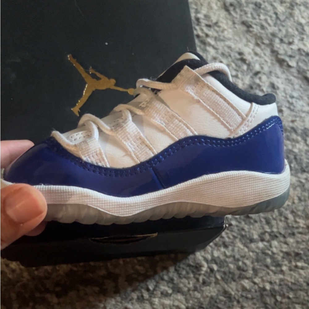 Authentic Jordans ‼️ Kids 7c